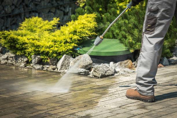 Best Oil and Grease Removal from Surfaces in Urbana, IA